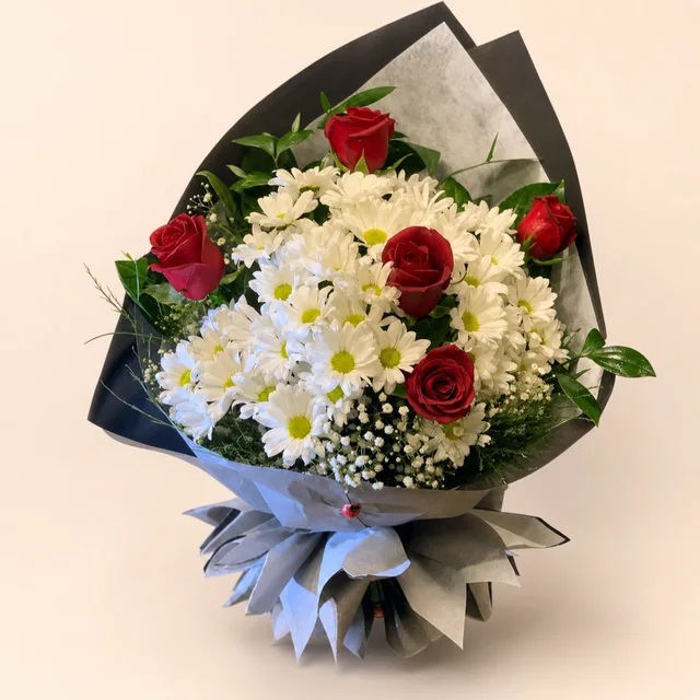 Kırmızı Gül ve Papatya Buketi - Halkalı Sevinç Çiçekçilik